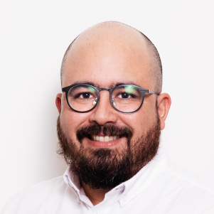 Orlando Álvarez Sales Manager