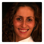 Dr. Joana Souza, odontóloga y restauradora.
